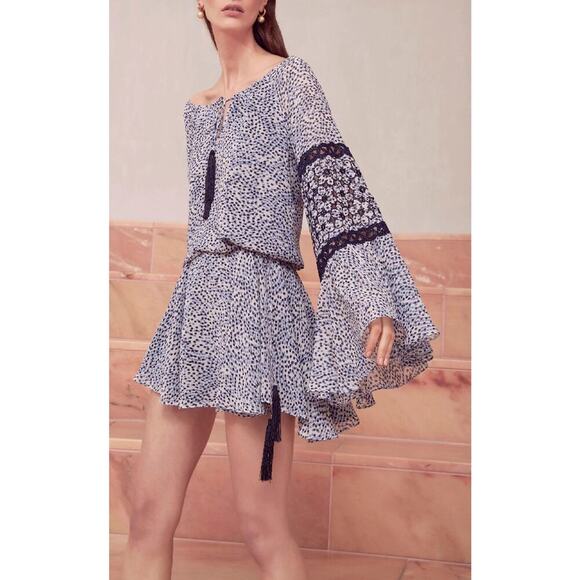 Alexis Dresses & Skirts - Alexis LANELLE PRINTED LONG-SLEEVE MINI DRESS IN BLUE sz M